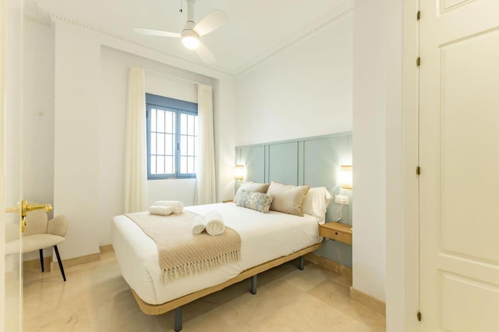 Imperial Central Suite By Valcambre Siviglia Esterno foto