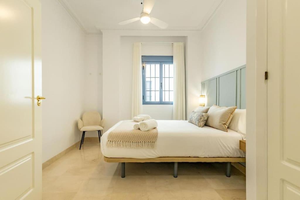 Imperial Central Suite By Valcambre Siviglia Esterno foto
