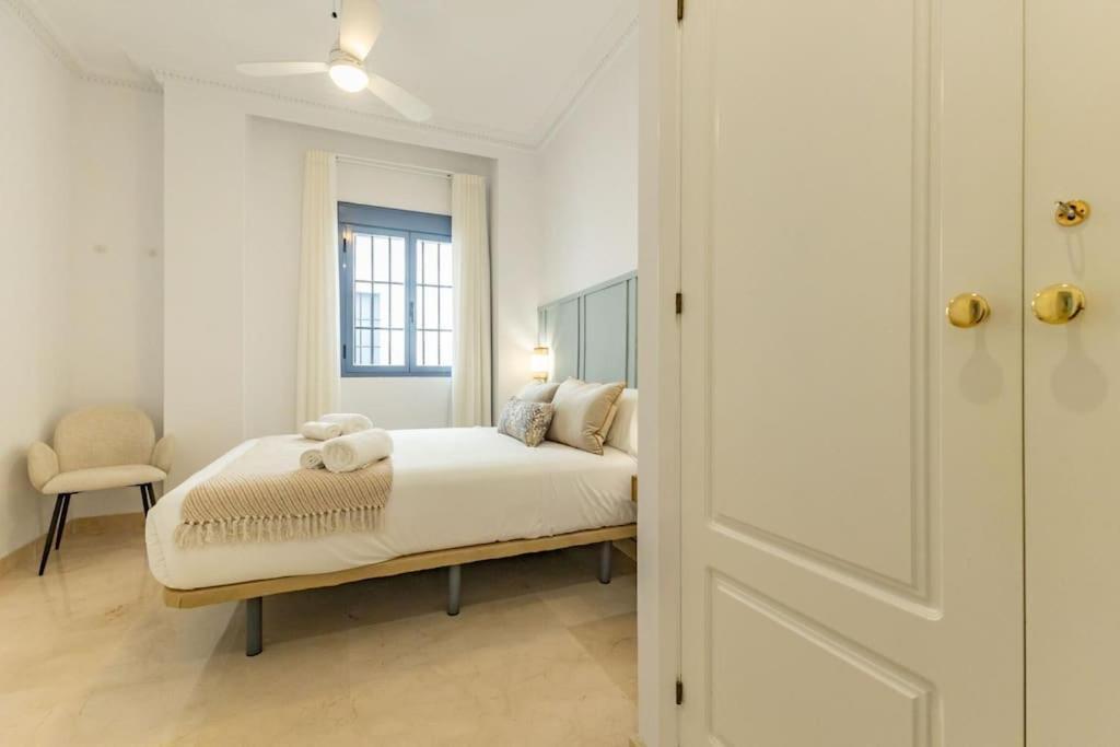 Imperial Central Suite By Valcambre Siviglia Esterno foto