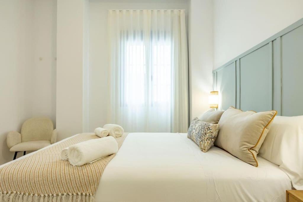 Imperial Central Suite By Valcambre Siviglia Esterno foto